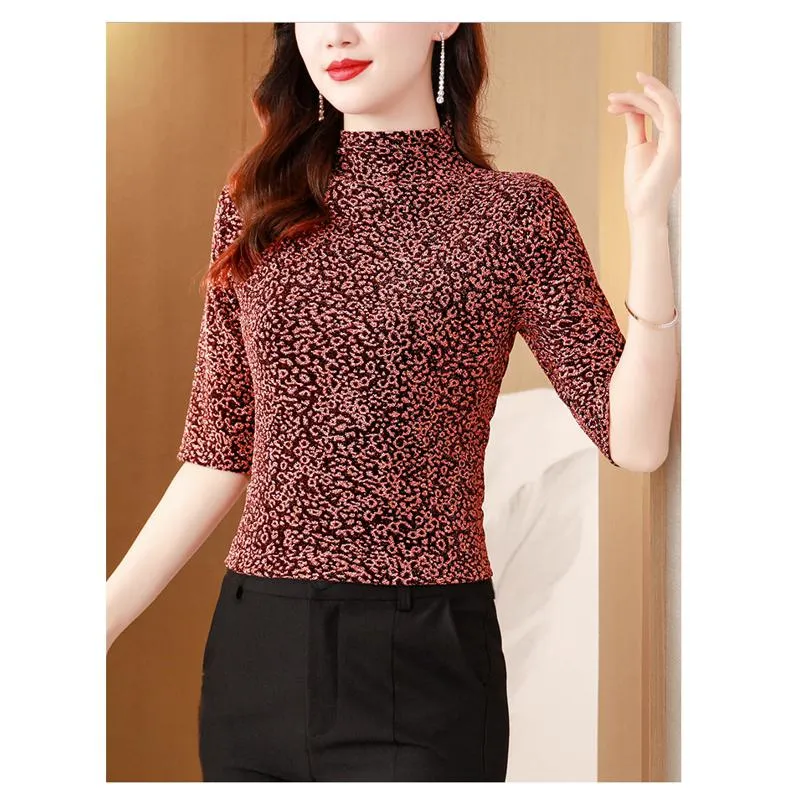 Bright Silk Leopard Print Slim-Fit Foil-Stamped Short Sleeve Tee