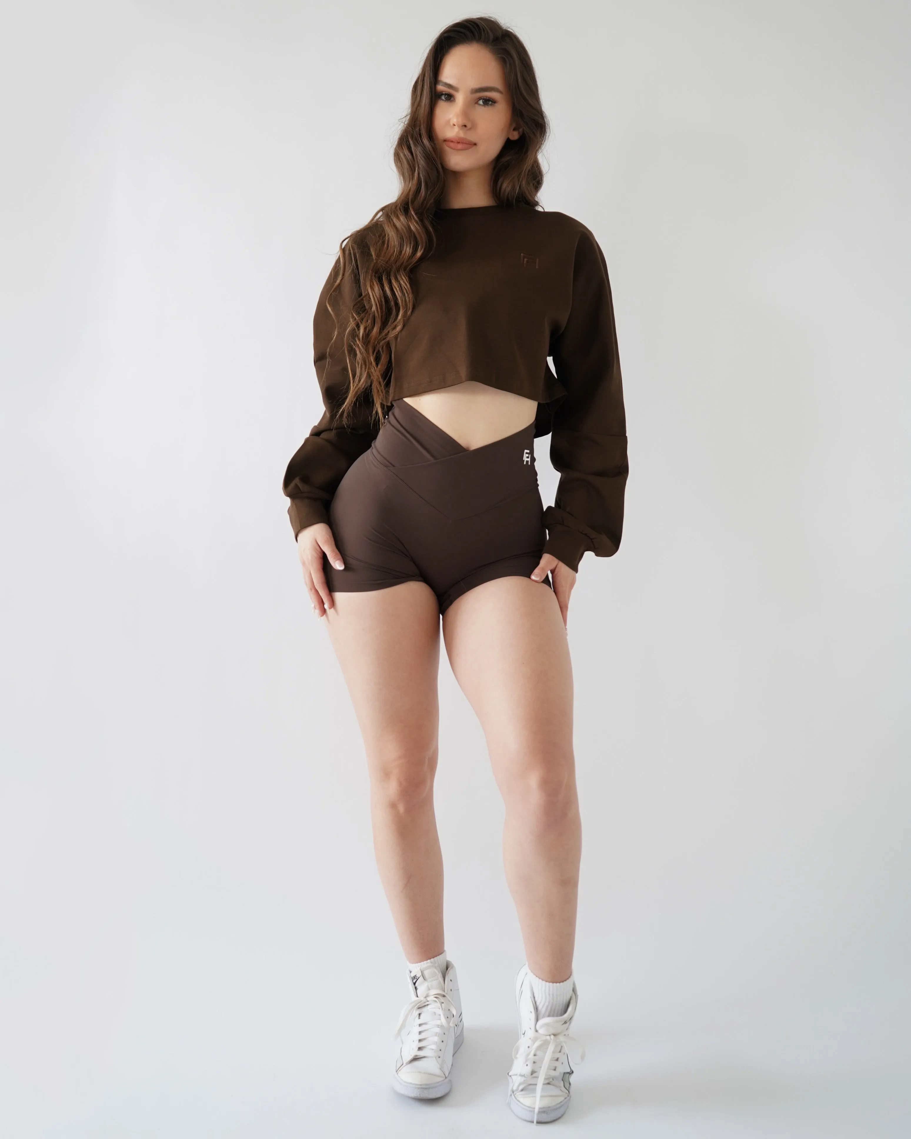 Relaxed Crop Long Sleeve - Espresso