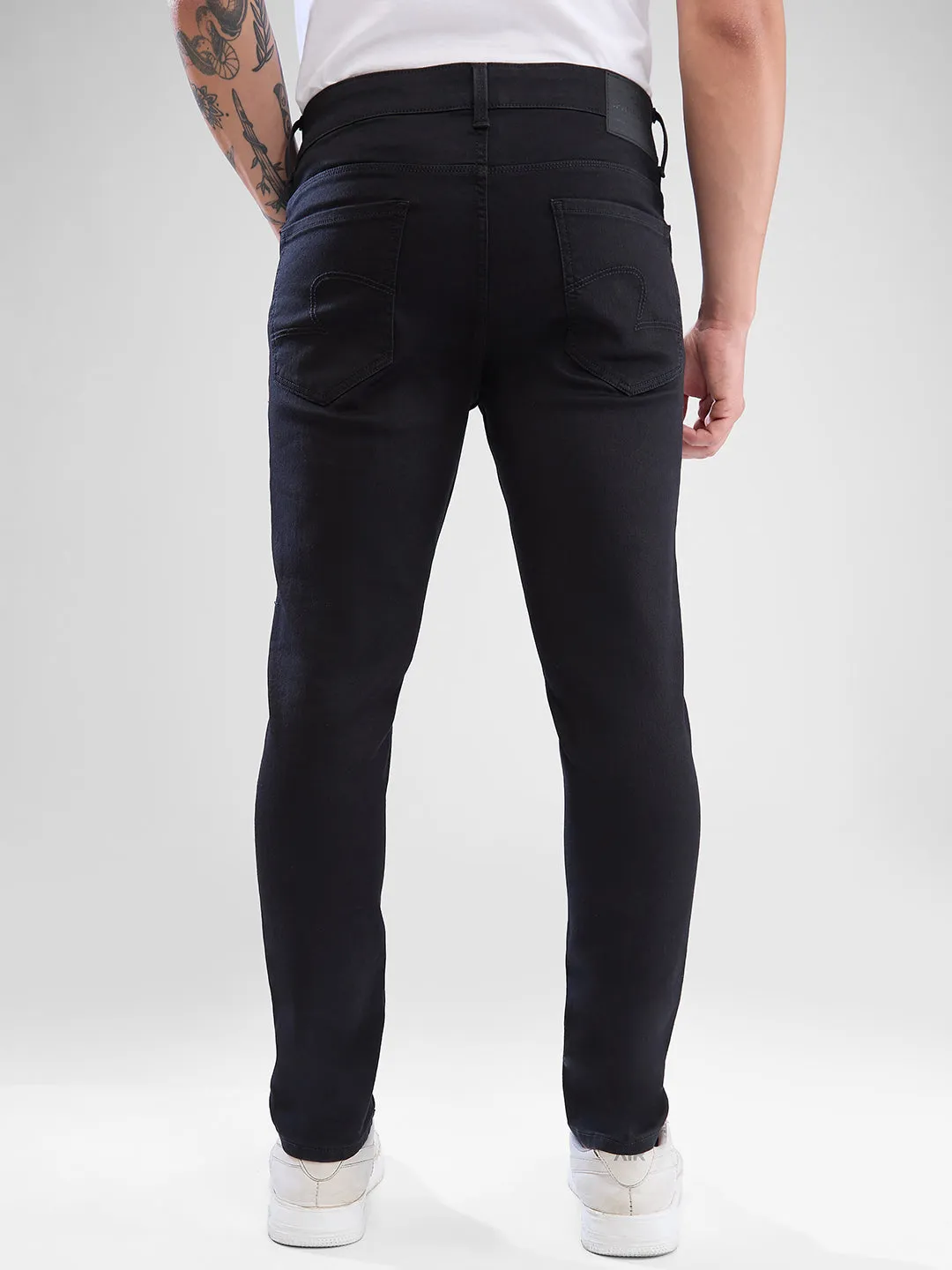 Spykar Raw Black Slim Fit Jeans For Men