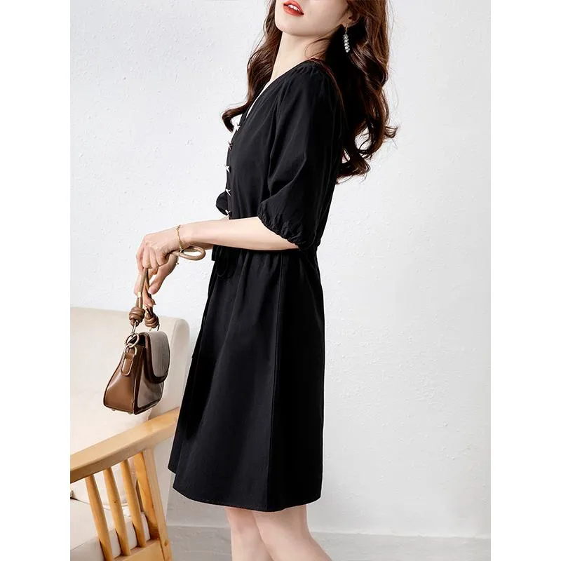 V-Neck Anti-Aging Cinched Waist French Style Lantern Long Sleeve Chic Dress